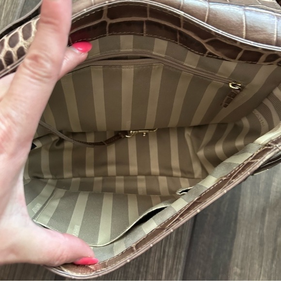 Brahmin Sonny Crocodile Croc Embossed Leather Crossbody Purse in Brown Tan - Picture 9 of 9